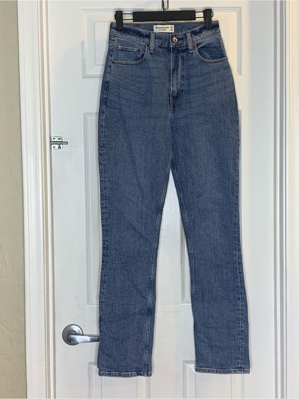 Abercrombie & Fitch The Slim Straight Ultra High Rise Jeans Size 25/0